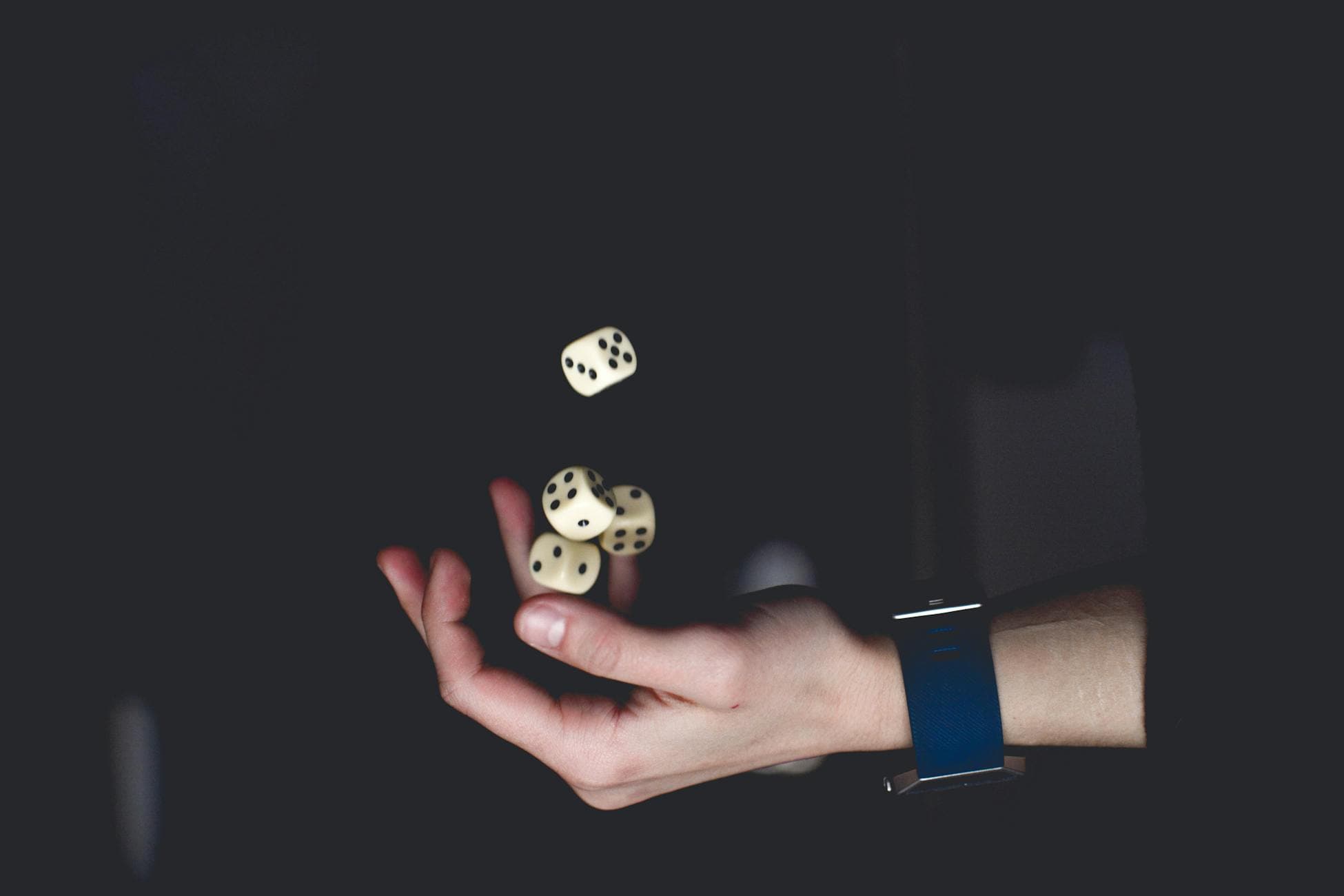 Stake Originals Dice App Explained: Mobile Controls, Payout Odds, and Risk Checks editorial image